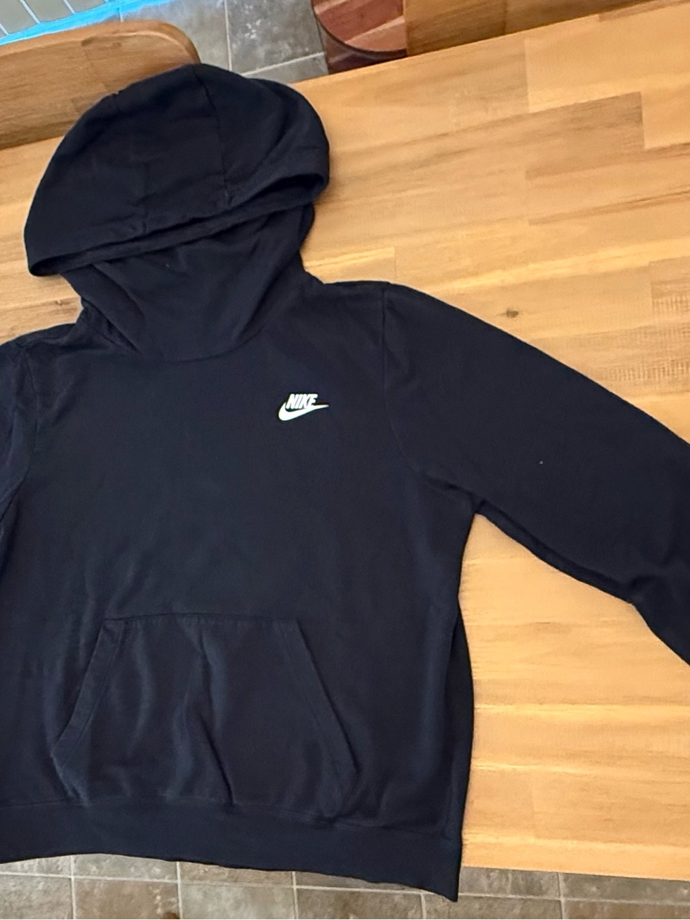 Nike Black Pullover Hoodie – Men’s Large